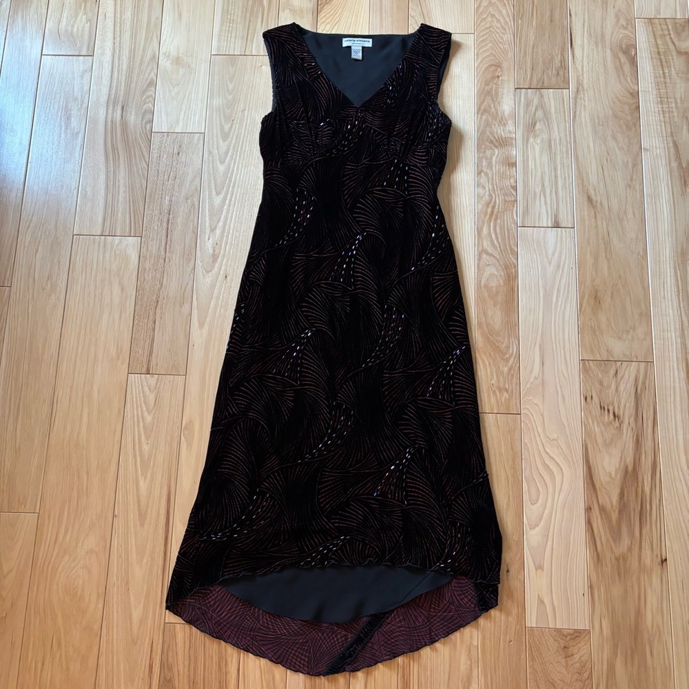 Vintage Y2K Valerie Stevens Velvet Beaded Silk Blend V Neck Midi Dress